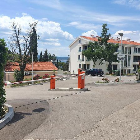 Apartments Ines Selce Exterior foto