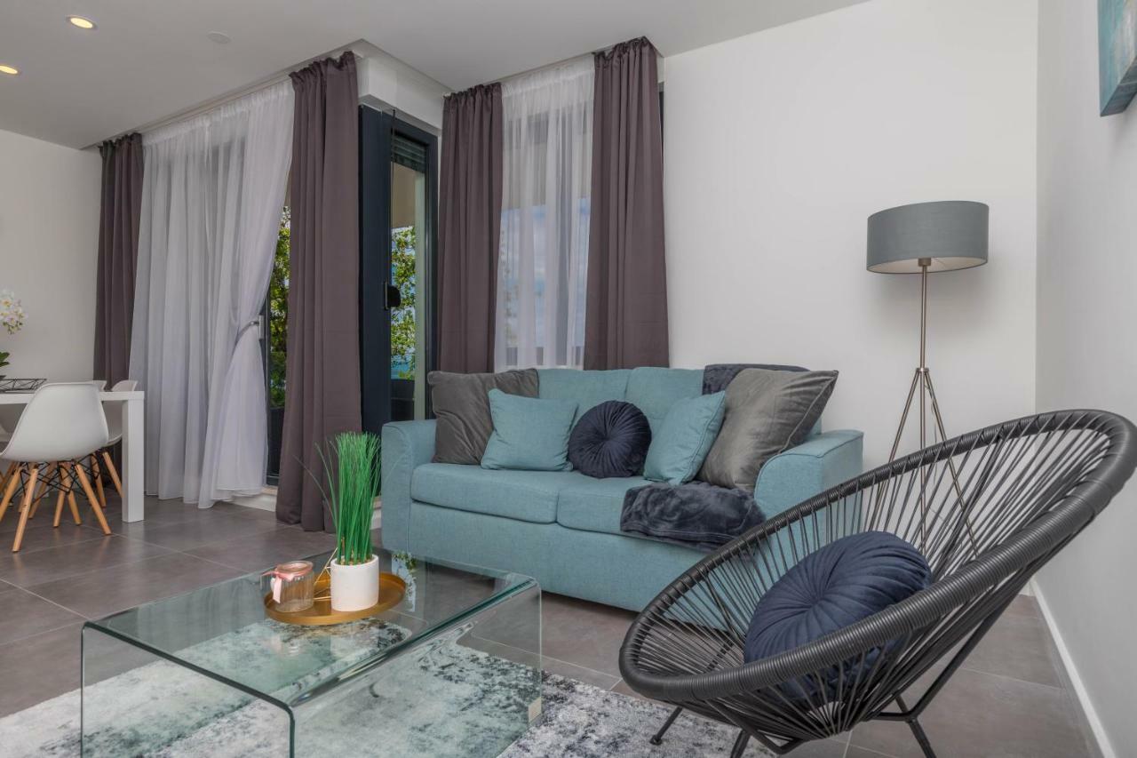 Apartments Ines Selce Exterior foto